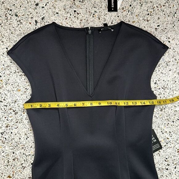 NWT Express Supersoft Double Knit Dress black cap sleeve small s - Picture 4 of 7